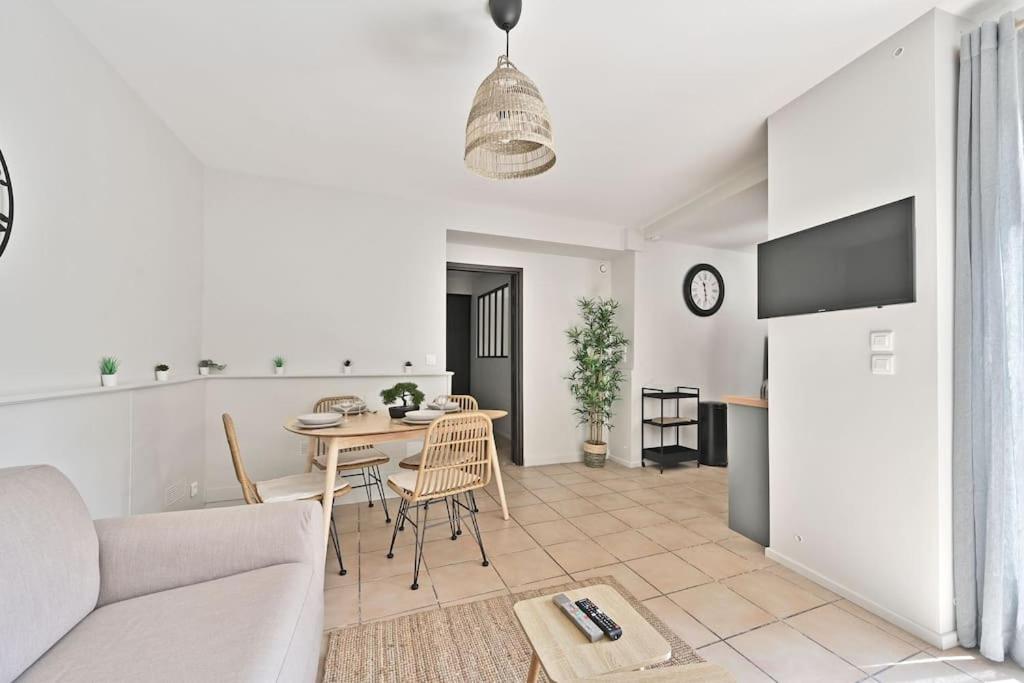 L'Olivier - 2 Terrasses - Clim Ac - Wifi - Proche Theatres Apartment Avignon Exterior photo