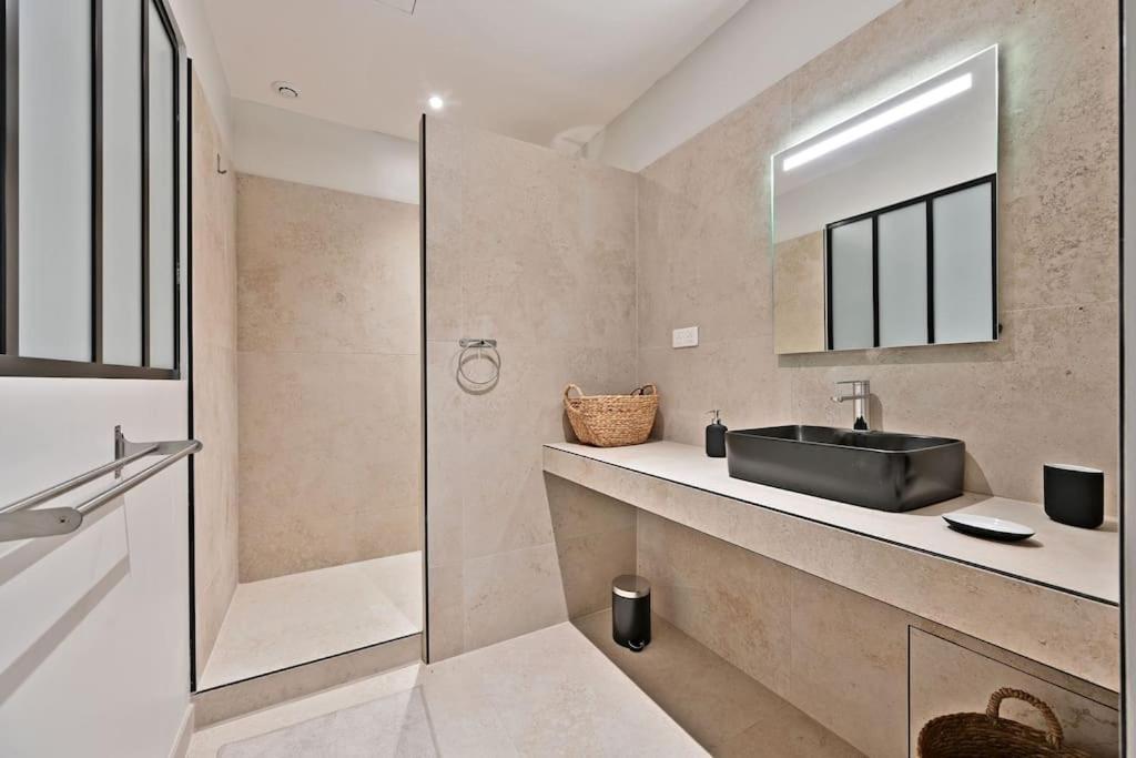 L'Olivier - 2 Terrasses - Clim Ac - Wifi - Proche Theatres Apartment Avignon Exterior photo